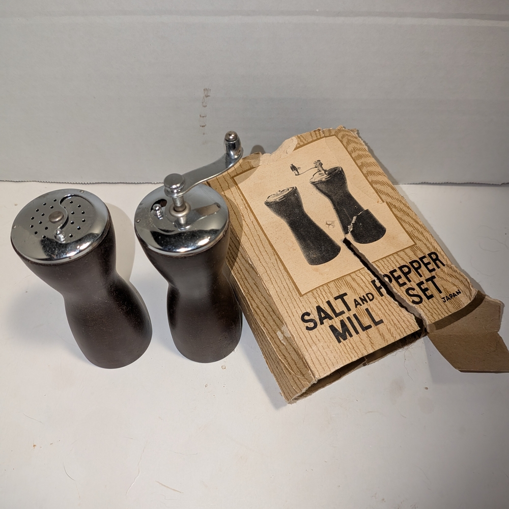 Catalina Brown Wooden Salt and Pepper Mill Set with Chrome Tops